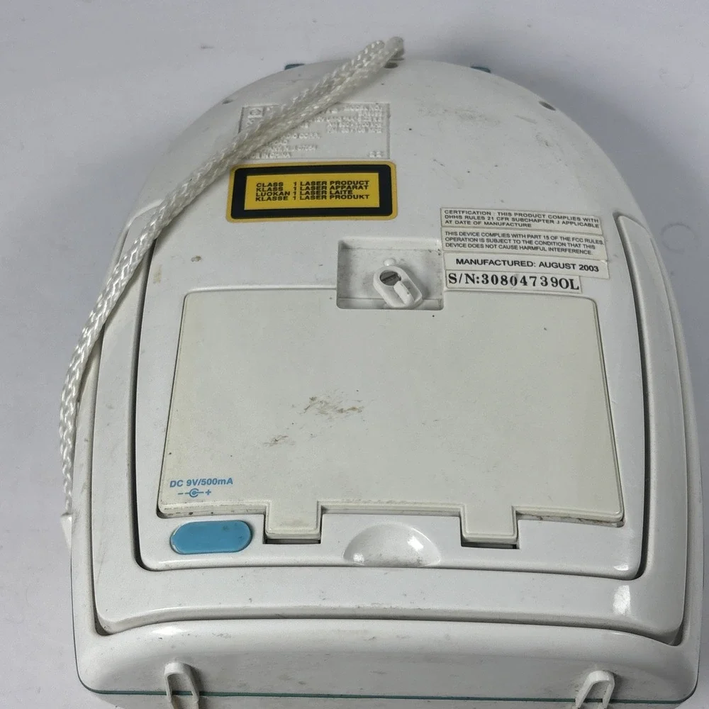 Emerson Shower CD player/Radio fog free mirror table stand water resistant